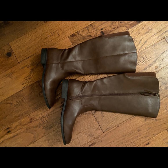 Brown Leather Boots - Picture 3 of 3